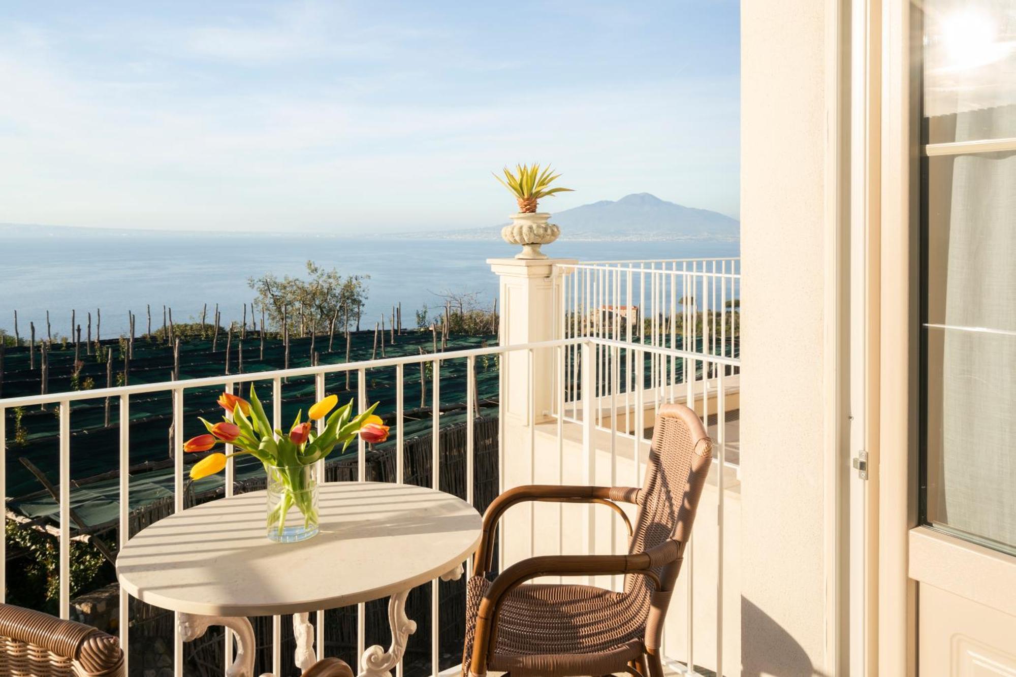 Relais Palazzo Del Barone (Adults Only) Hotel Sorrento Exterior photo
